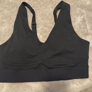Fabletics low impact sports bra